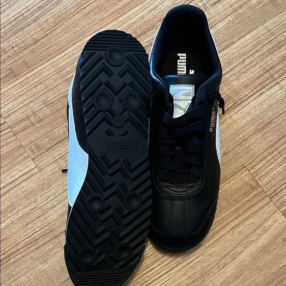 PUMA Men's Black and White Sneakers, Size 11.5, 11 1/2 - Like New!! - Picture 4 of 7
